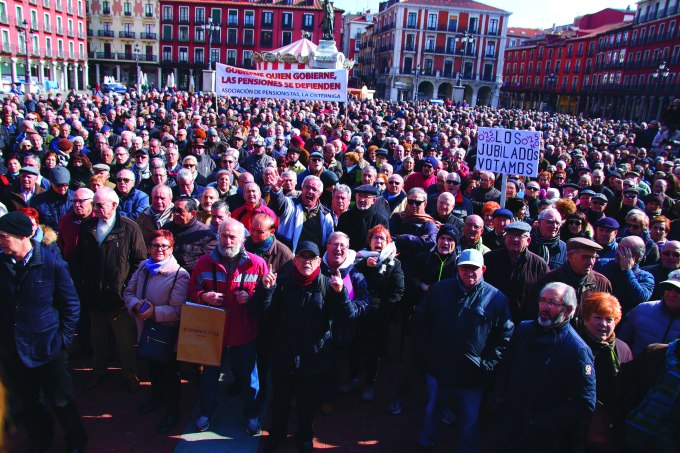 CEOMA, pensionistas, deducción IRPF 2025, deducción SMI, Castilla y León, jubilados Castilla y León, IRPF pensionistas, deducción fiscal, discriminación fiscal, mayores Castilla y León, pensiones contributivas, retención IRPF jubilados, deducción SMI 2025, pensionistas excluidos IRPF
