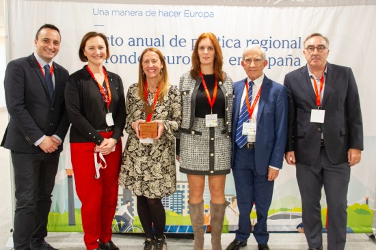 El proyecto Moai Labs, impulsado por la Junta de Castilla y León, ha sido galardonado por la Comisión Europea en los premios Regiostar por su enfoque innovador para combatir la soledad no deseada en las personas mayores, mejorando su salud y calidad de vida