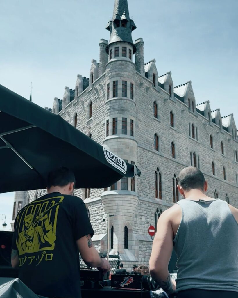 Casa Botines organiza conciertos, talleres y un espectáculo audiovisual en León por el Día Internacional de los Museos.