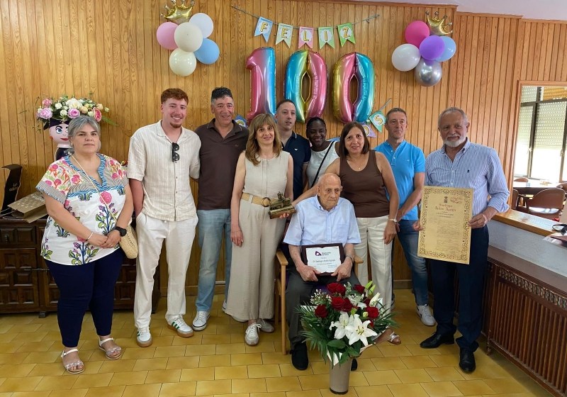 Almazán celebra los 100 años de Santiago Antón