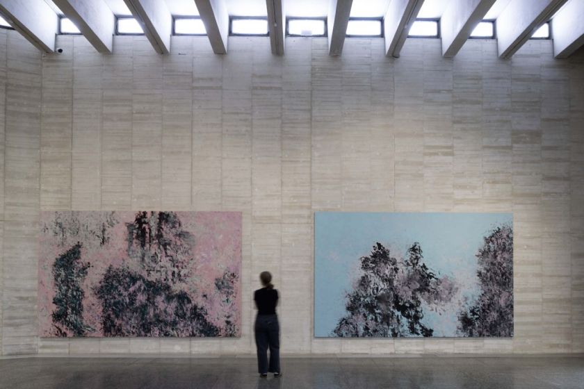 El MUSAC acoge hasta el 18 de octubre “Lugar del elogio”, la primera exposición individual de Carlos León en el museo leonés.