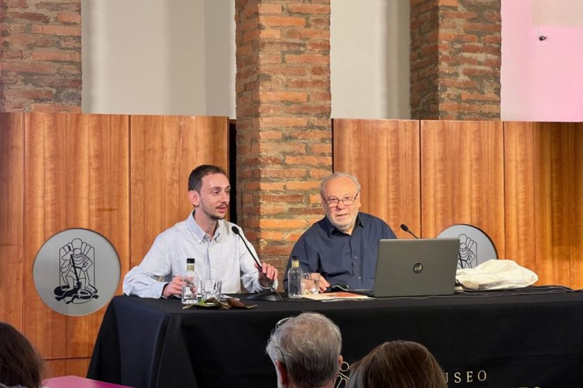 Carlos Varela y Luis Gueilburt, comisarios de ‘Gaudí y la Ciudad Moderna’, explicarán este miércoles las claves de la exposición temporal de Casa Botines.