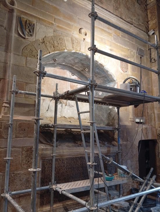 sepulcro de los Carvajal, Benavente, San Juan del Mercado, CEB Ledo del Pozo, patrimonio Benavente, restauración patrimonio, iglesia de San Juan del Mercado, Francisco Carvajal, Alonso de Carvajal, Leonor de Quintana, restaurArt, patrimonio Zamora, románico Benavente, casa Pimentel, cultura Zamora