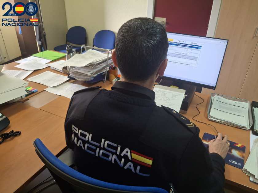La Policía Nacional de Palencia advierte sobre las estafas por correo electrónico, llamadas y SMS y explica cómo identificar los fraudes y proteger las cuentas bancarias.